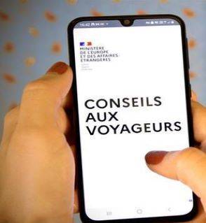 Voyages : une nouvelle version de l'application "Conseils aux voyageurs"