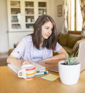 Lycéens et étudiants : entraidez-vous avec l'appli ExtraStudent !