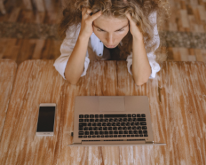 Job étudiant, stage, alternance : faut-il déclarer ses revenus en 2026 ?