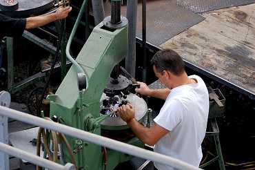 Mention complémentaire conducteur de machines de verrerie